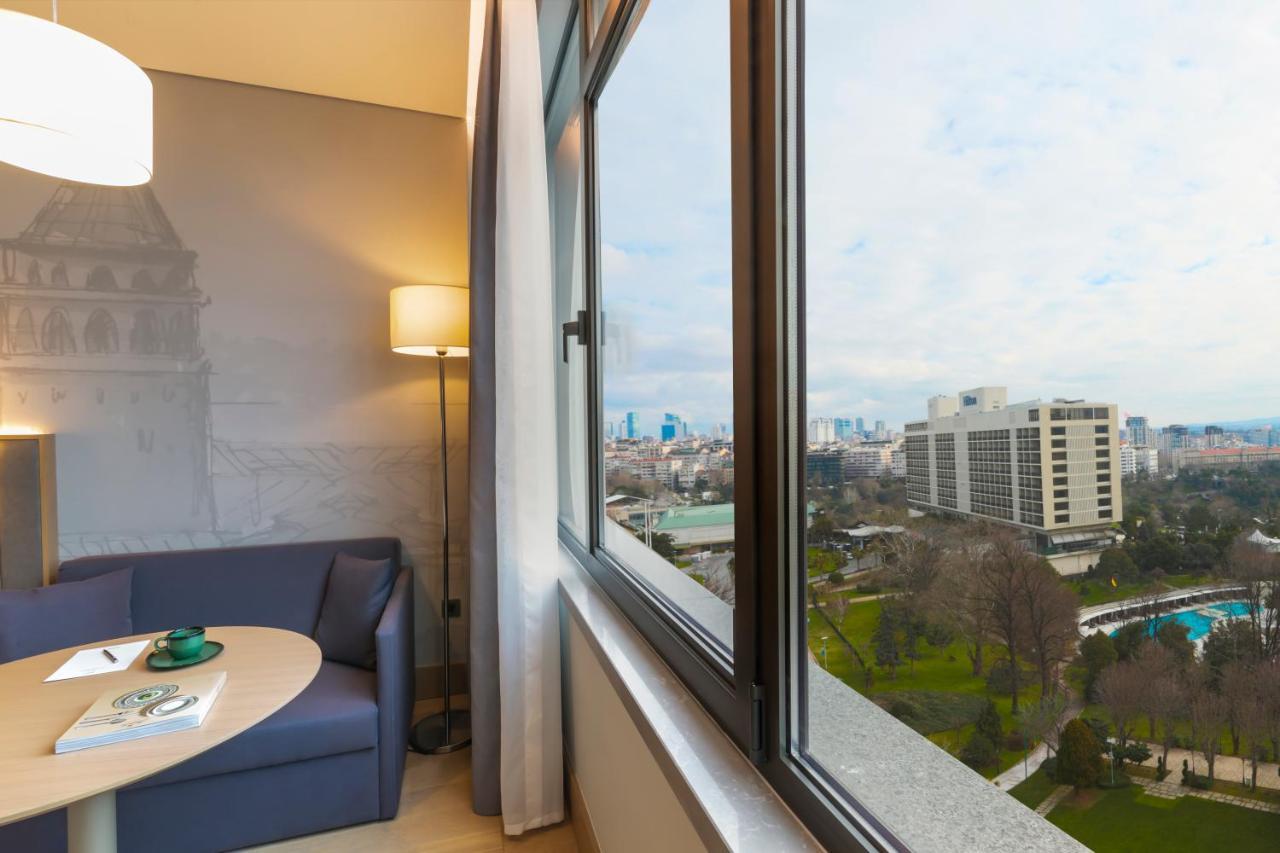 Radisson Hotel Istanbul Harbiye Екстериор снимка