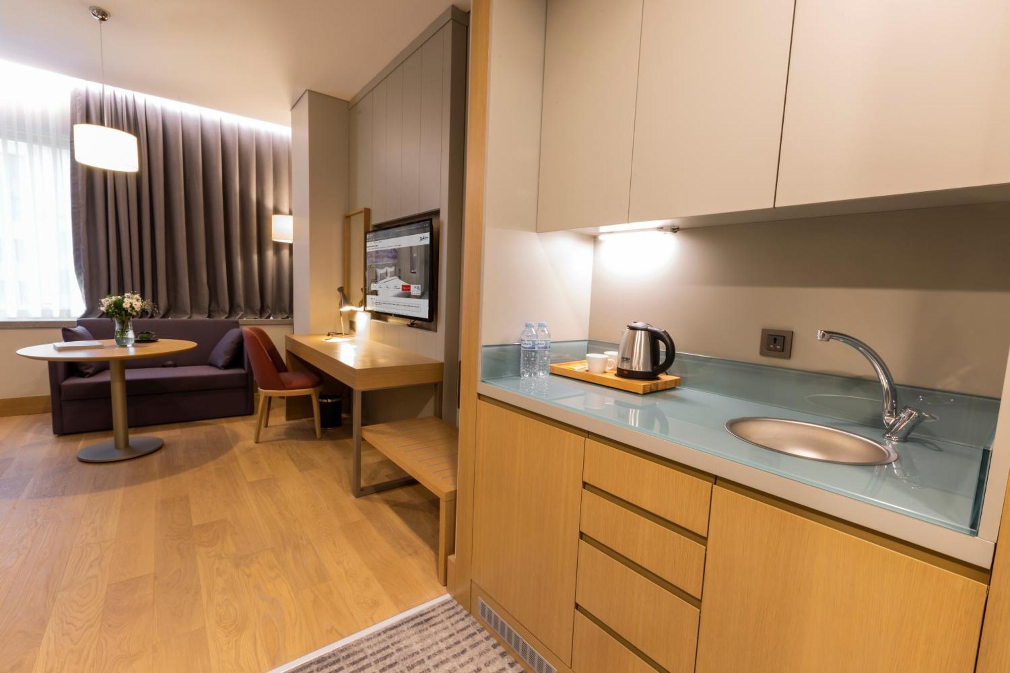 Radisson Hotel Istanbul Harbiye Стая снимка